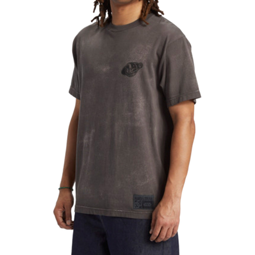 DC Star Wars Mando Travel Shirt
