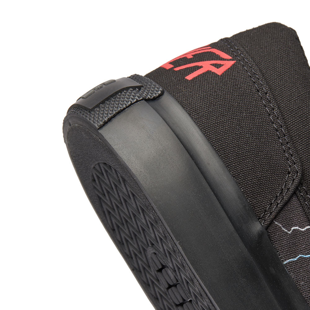 DC Slayer Manual Slip Shoes