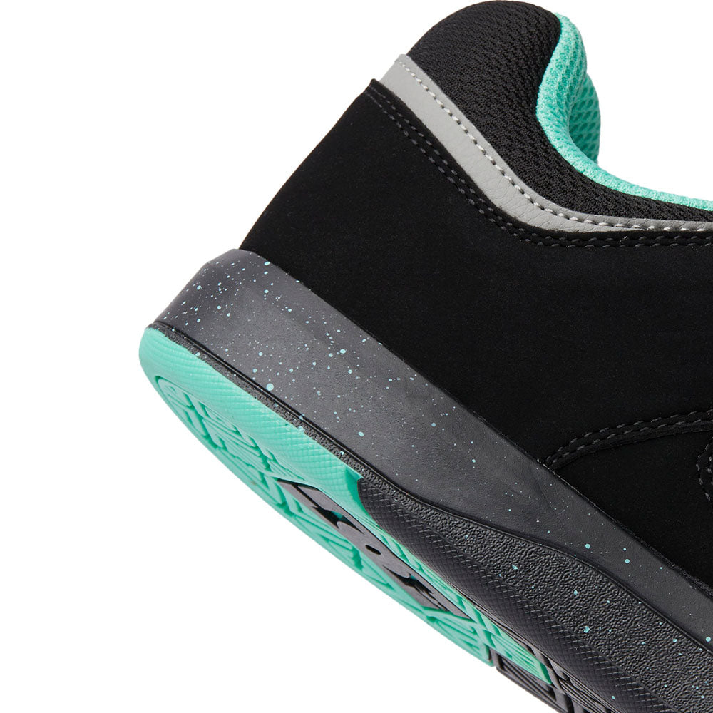 DC DC Shoes Cure Shoes